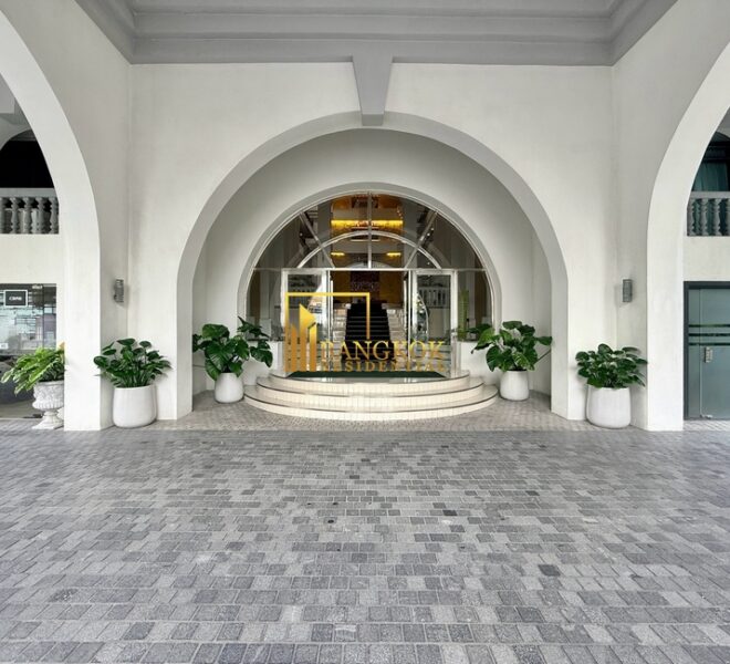 Royal Castle Facilities Image-11