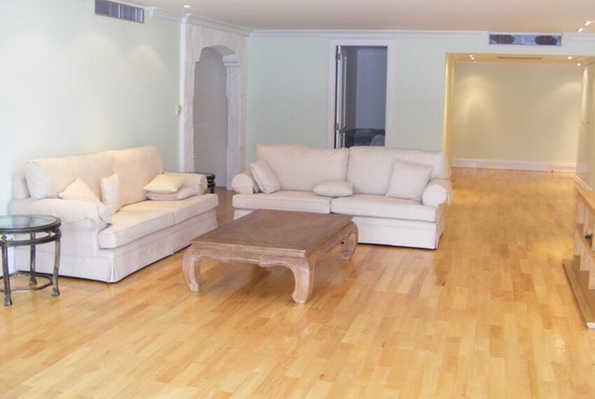 21122 Image-01