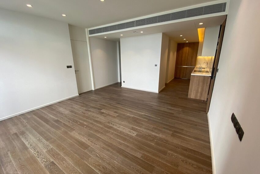 10542 Image-02