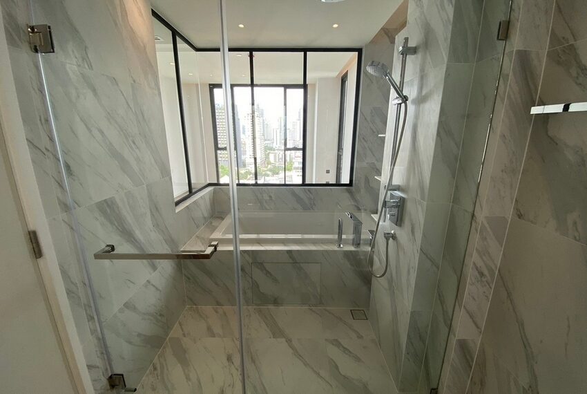 10542 Image-06