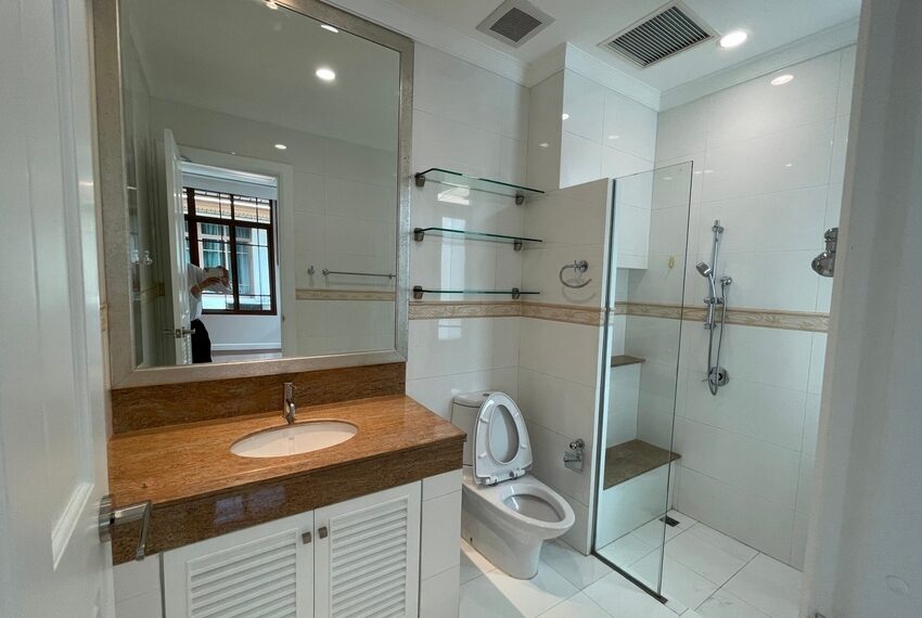 28202 Image-20