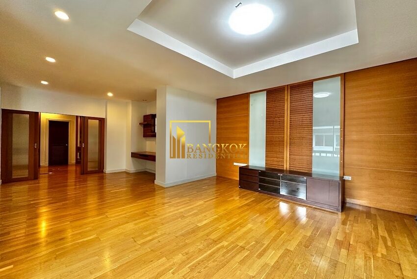 28204 Image-17