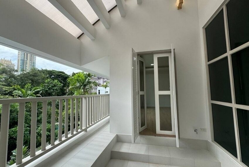 8655 Image-05