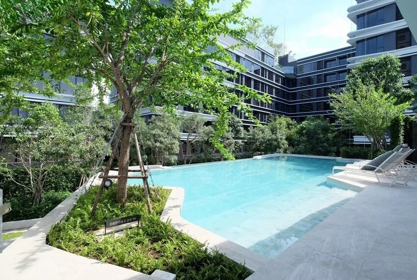Ideo Mobi Sukhumvit 40 Image-01