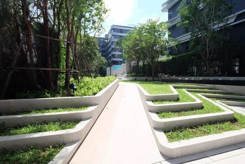 Ideo Mobi Sukhumvit 40 Image-02
