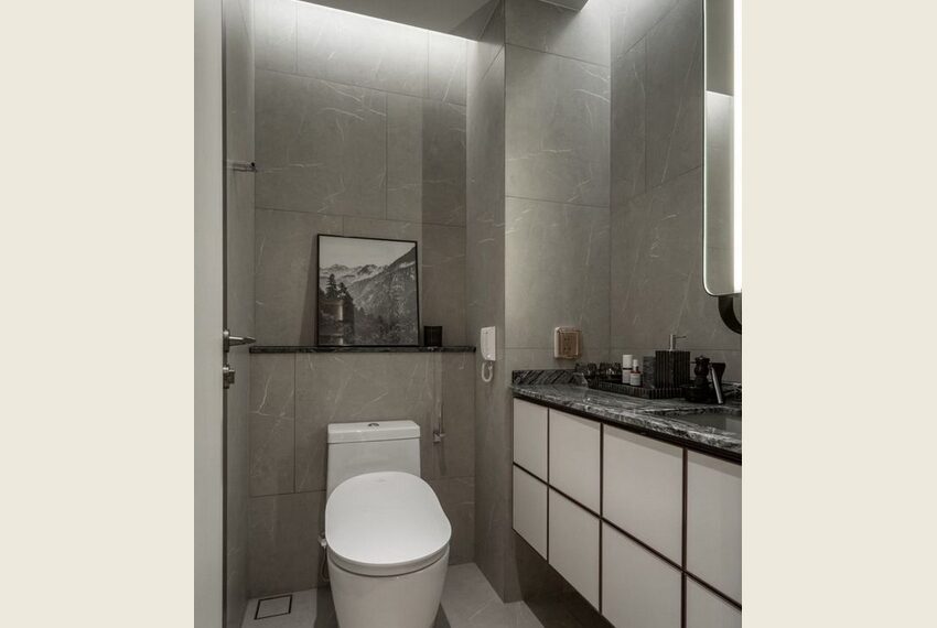 18709 Image-04