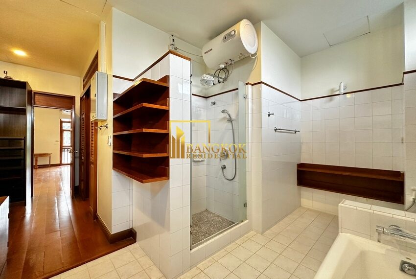 28044 Image-17