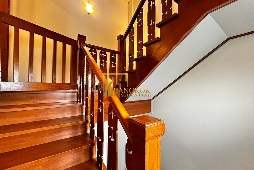 28044 Image-18