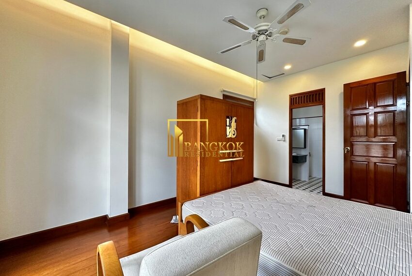 28044 Image-20