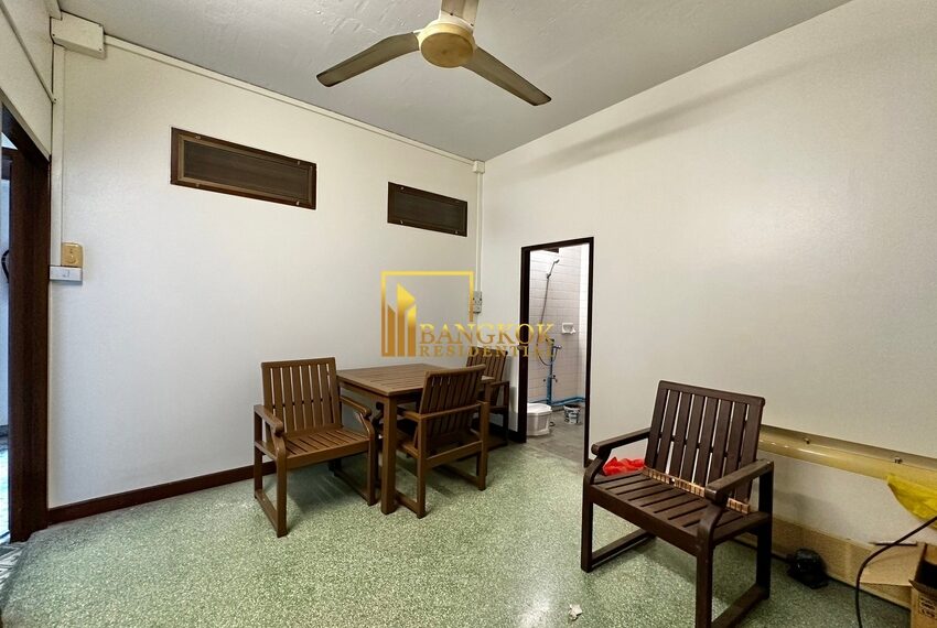 28044 Image-34