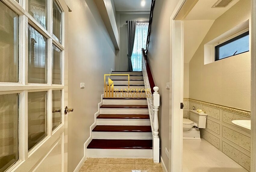 28210 Image-10