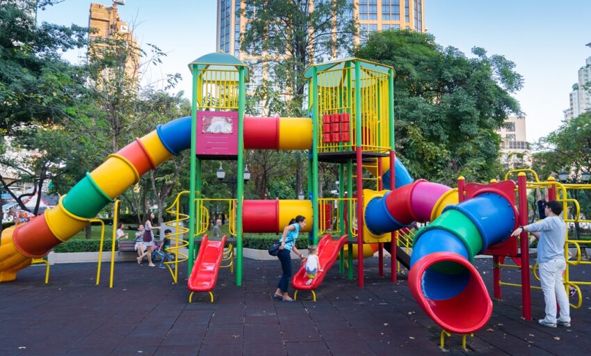 Child-friendly condo facilities in Sukhumvit