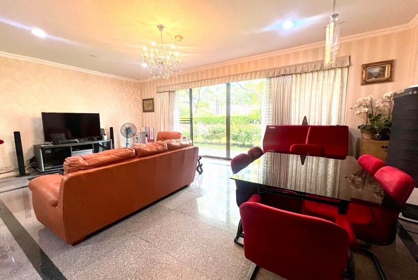 19220 Image-01