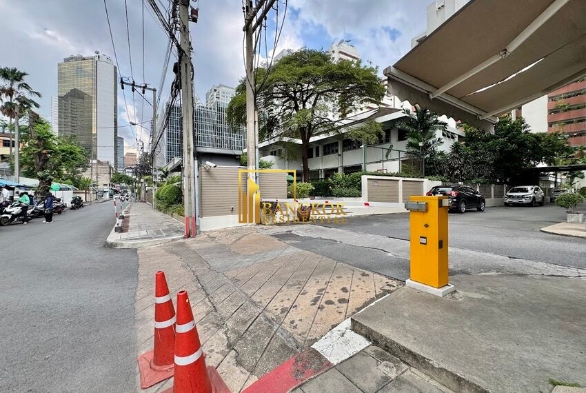 Prasarnmitr Place Facilities Image-13