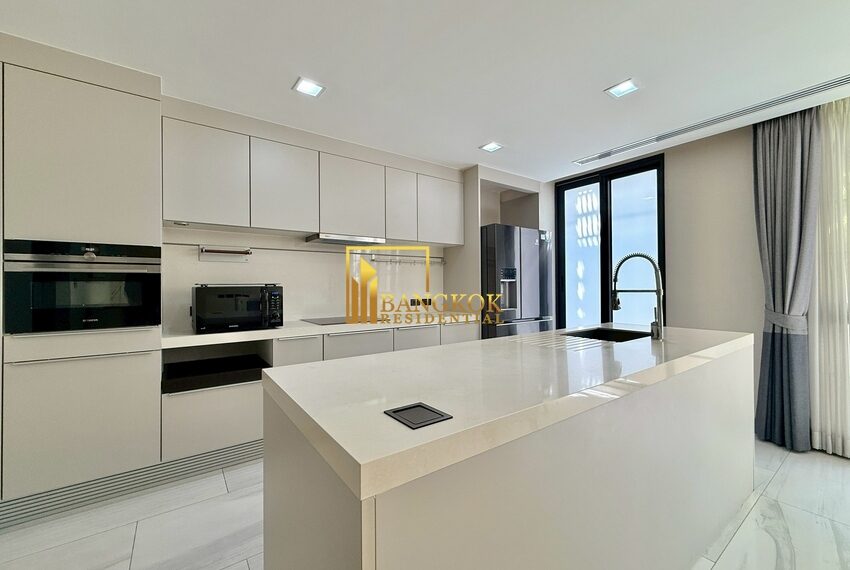 28219 Image-14
