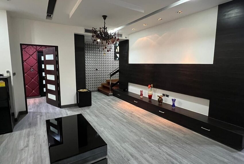 28222 Image-10