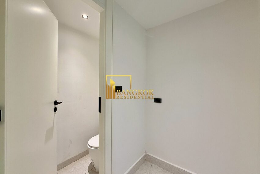 49032 Image-12