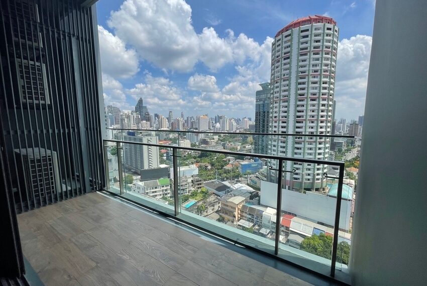 12599 Image-03