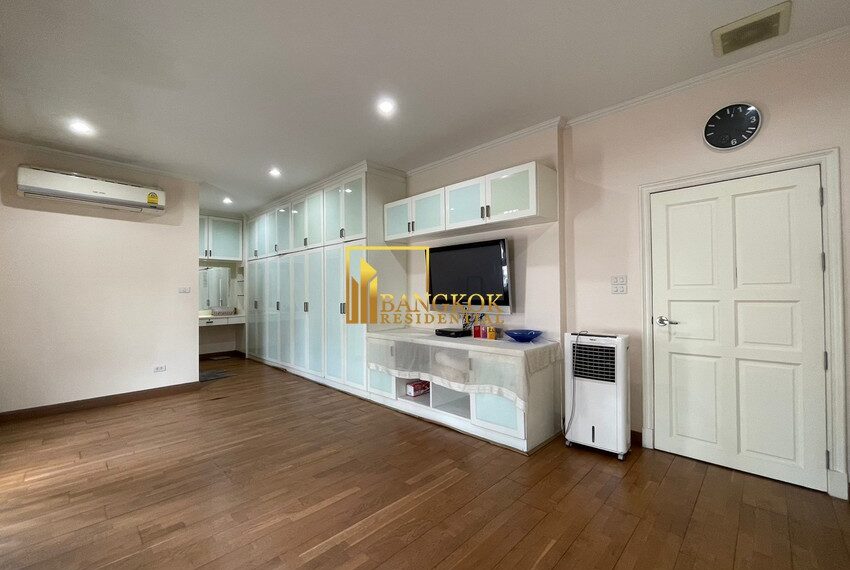 28098 Image-44