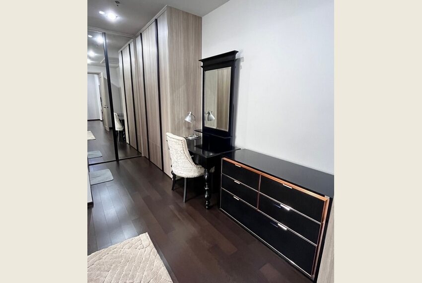 6784 Image-05