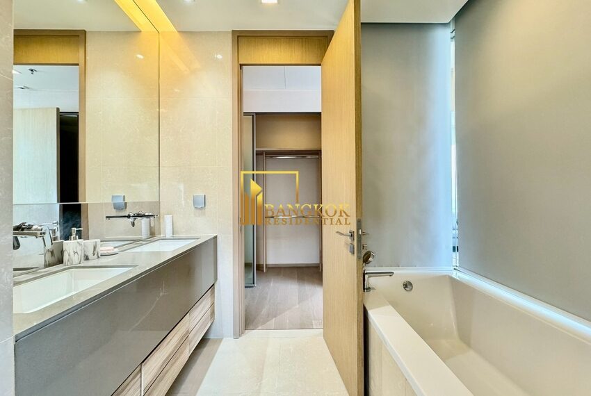 14055 Image-14