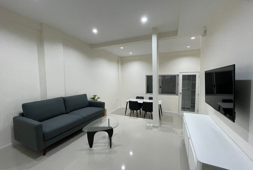 49040 Image-01