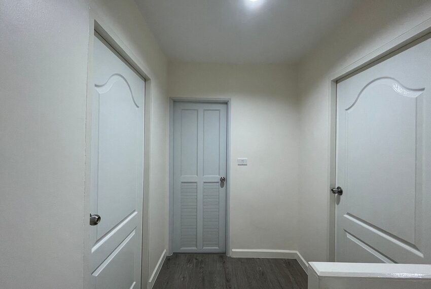 49040 Image-19