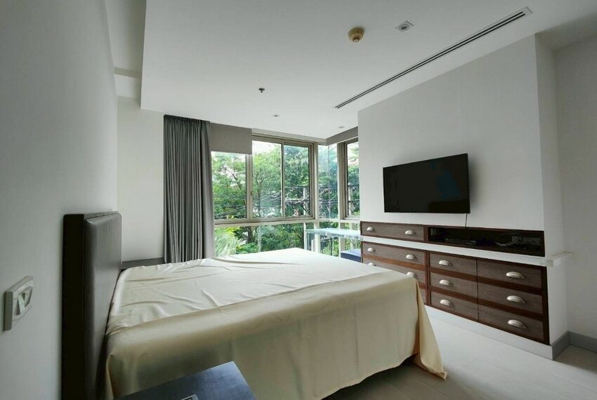 15929 Image-07