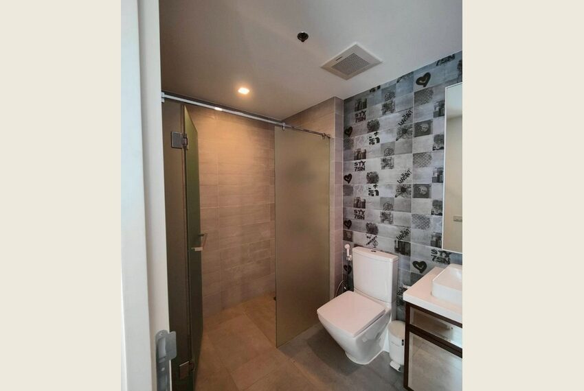 15929 Image-09