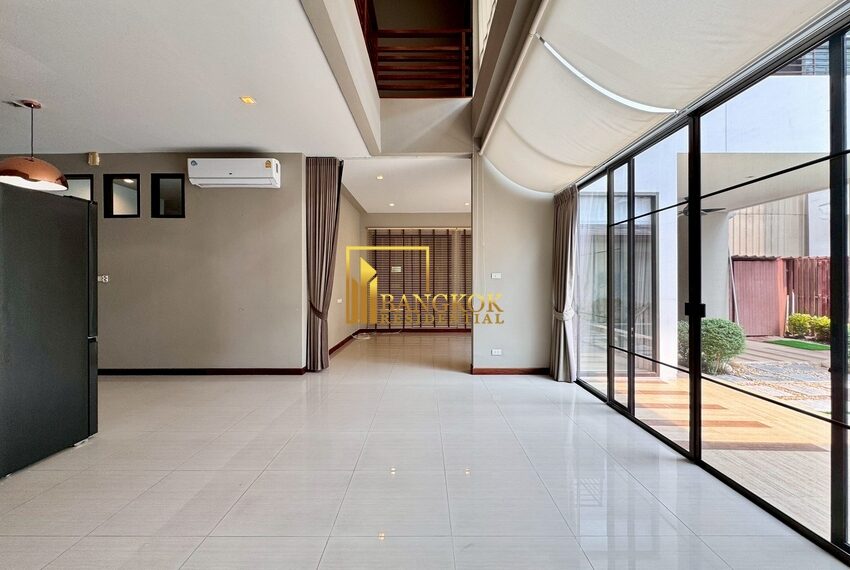 28240 Image-09