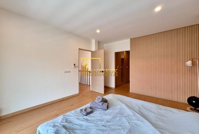 28245 Image-28