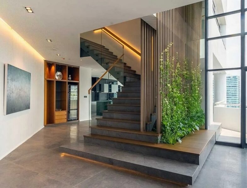 Waterford Park Penthouse