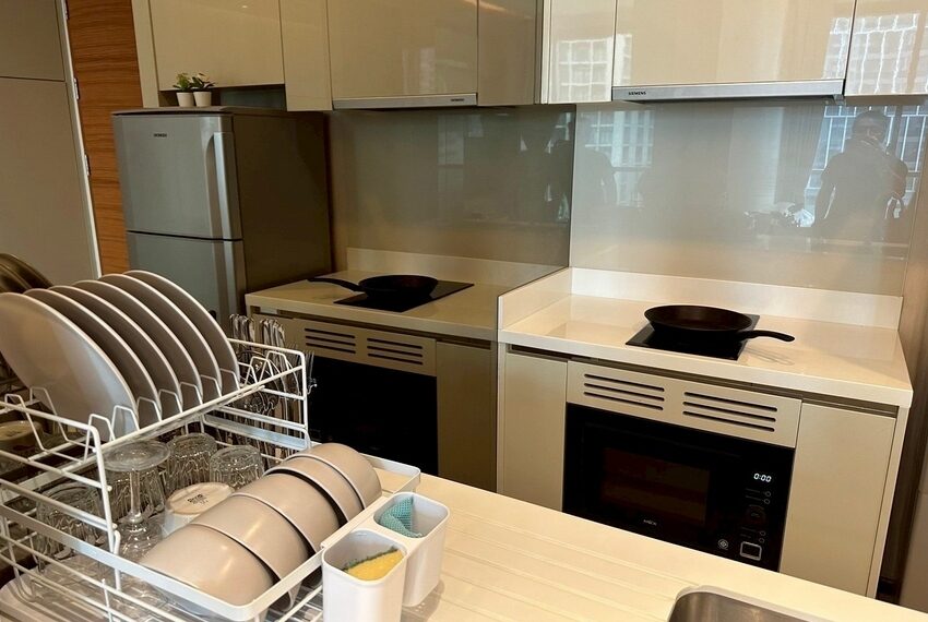 1005 Image-04