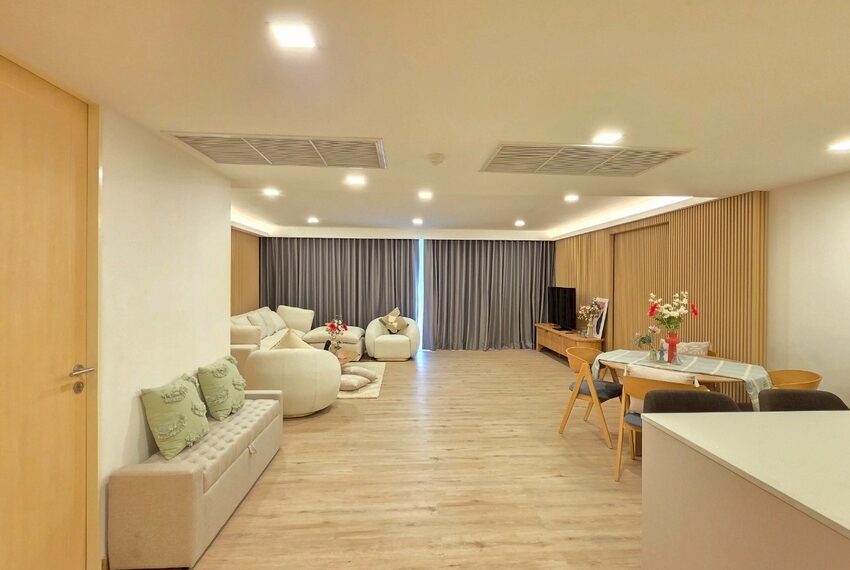 16001 Image-01