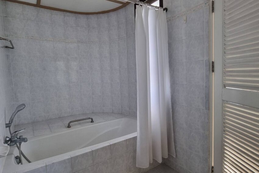 21282 Image-21