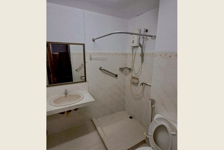49052 Image-11