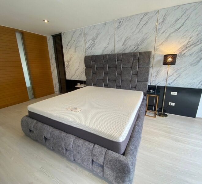 7900 Image-12