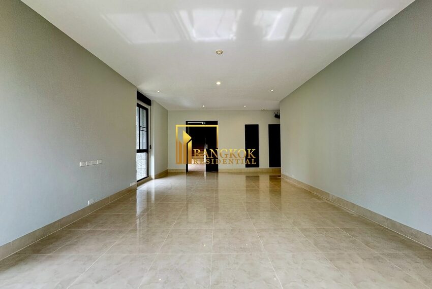 21007 Image-06