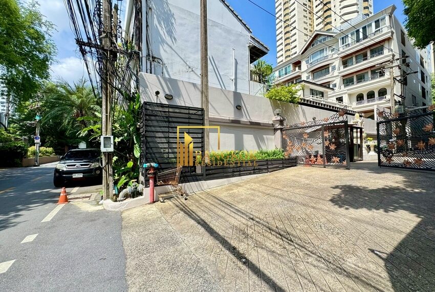 Phirom Garden Residence Facilities Image-13