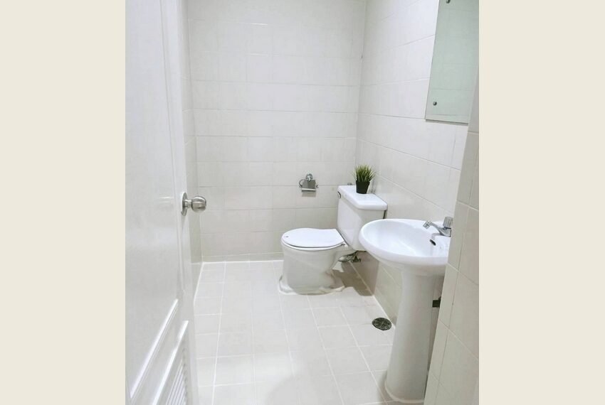 1580 Image-07