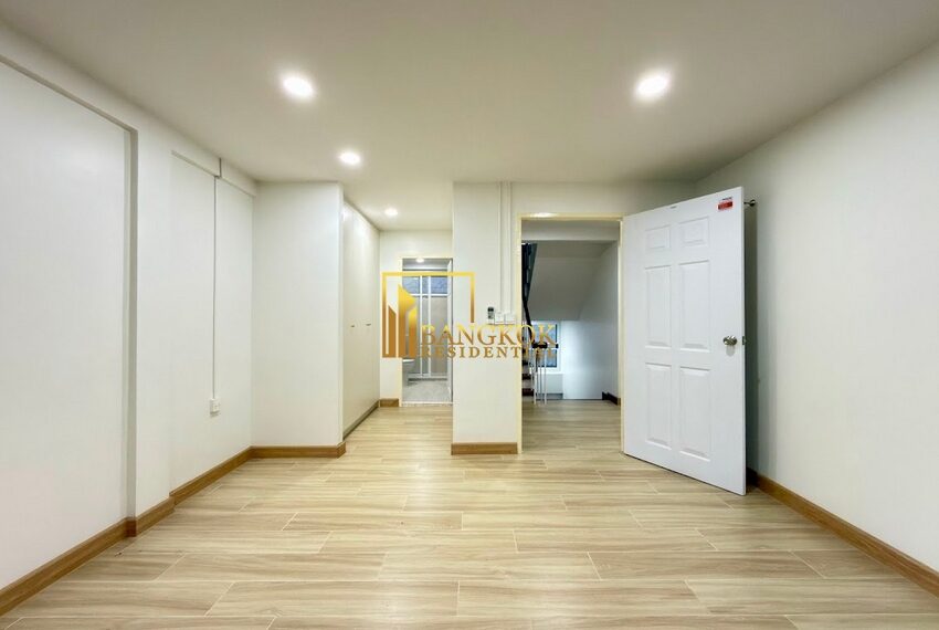 49060 Image-19
