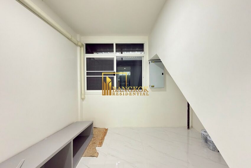 49060 Image-35