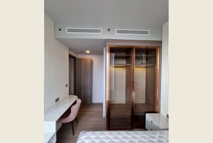 15373 Image-24