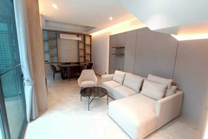 28298 Image-02