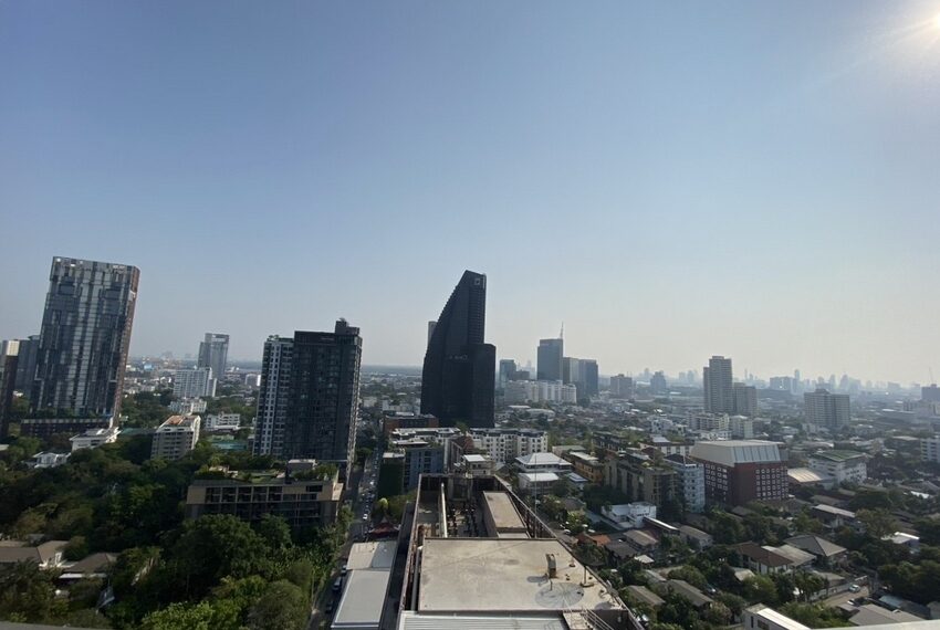 60653 Image-06
