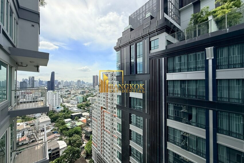 60661 Image-04