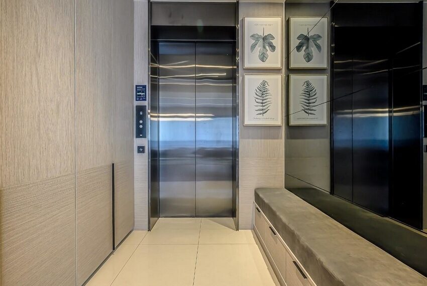 60702 Image-08