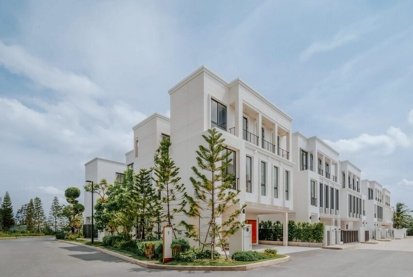 AERIE Krungthepkreetha Image-06