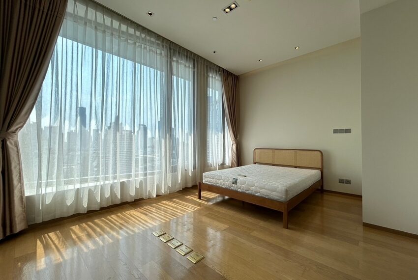 12368 Image-08