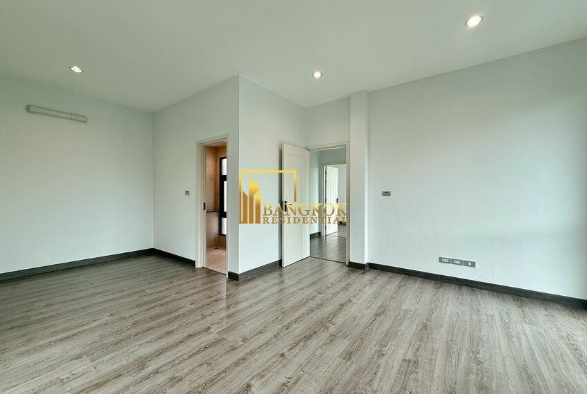49067 Image-32